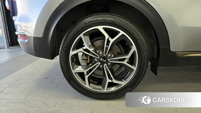 Kia Sportage The Bold id 4339595 из Кореи 26
