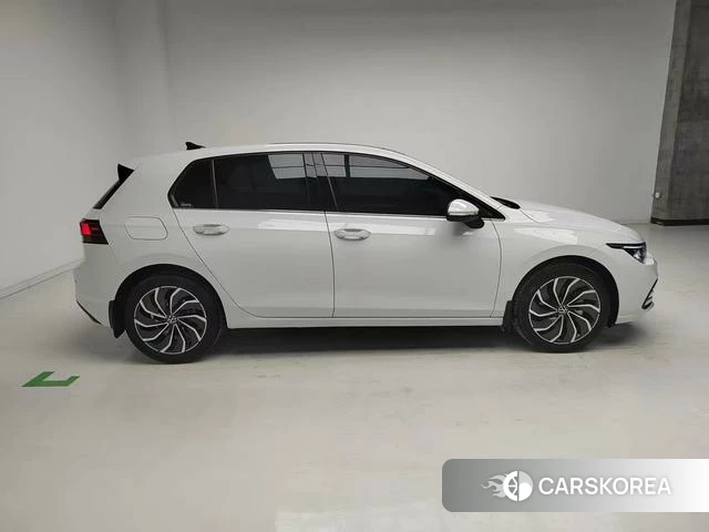 Volkswagen Golf id 4300981 из Китая 11