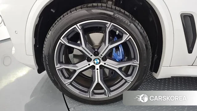 BMW X5 (G05) id 3334481 из Кореи 15