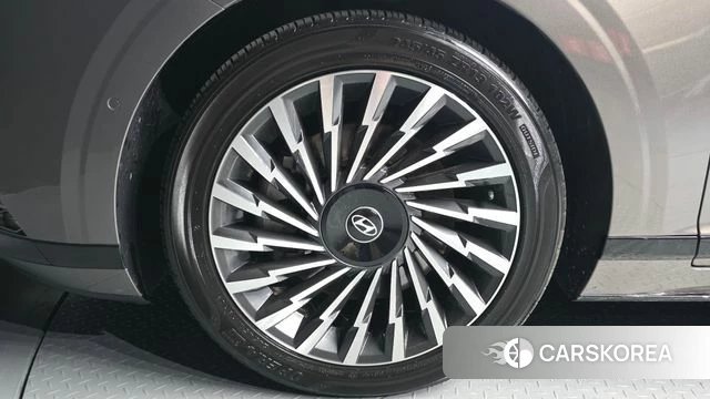 Hyundai Grandeur (GN7) id 4579662 из Кореи 15