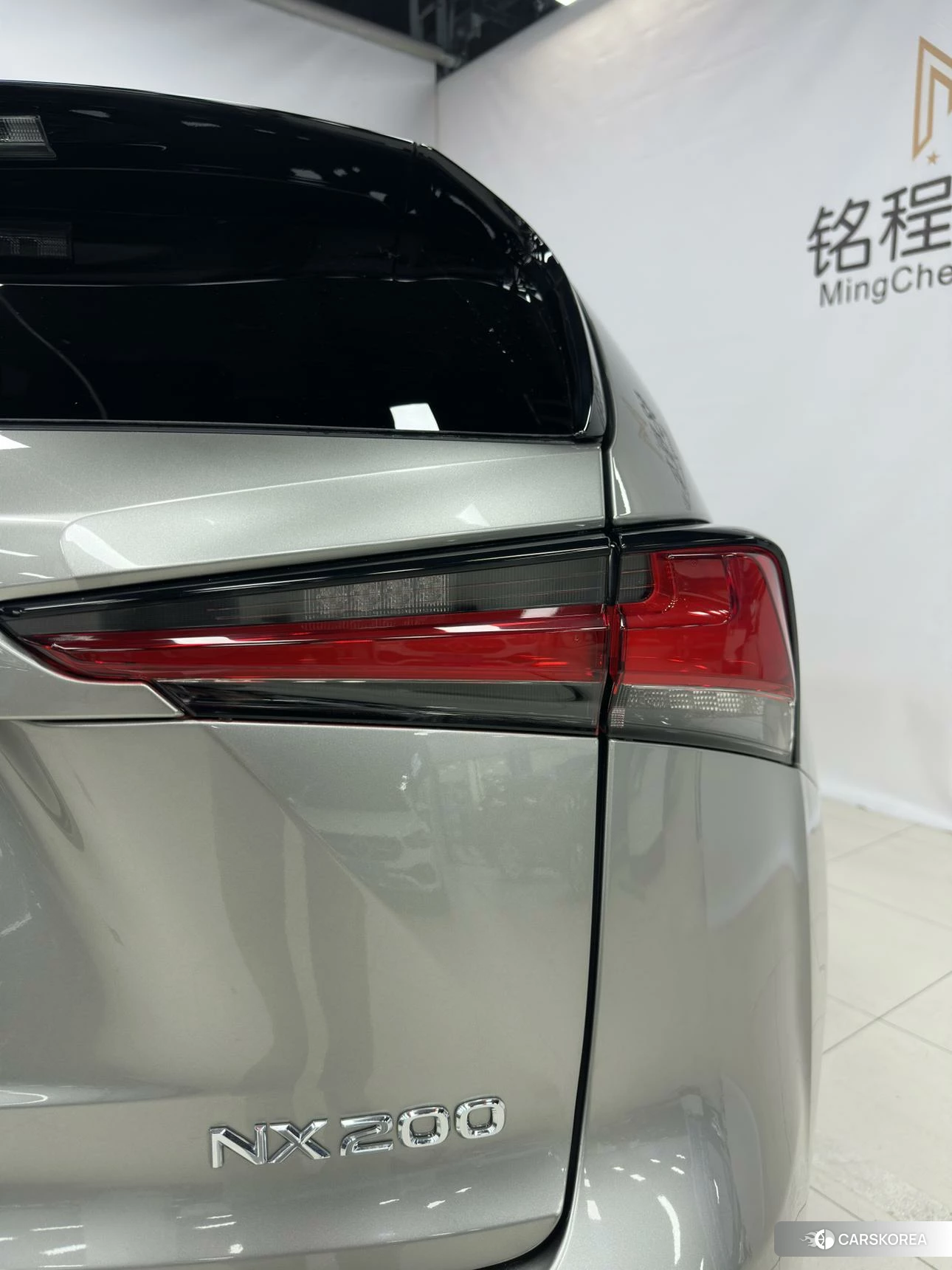 Lexus NX id 4426556 из Китая 21