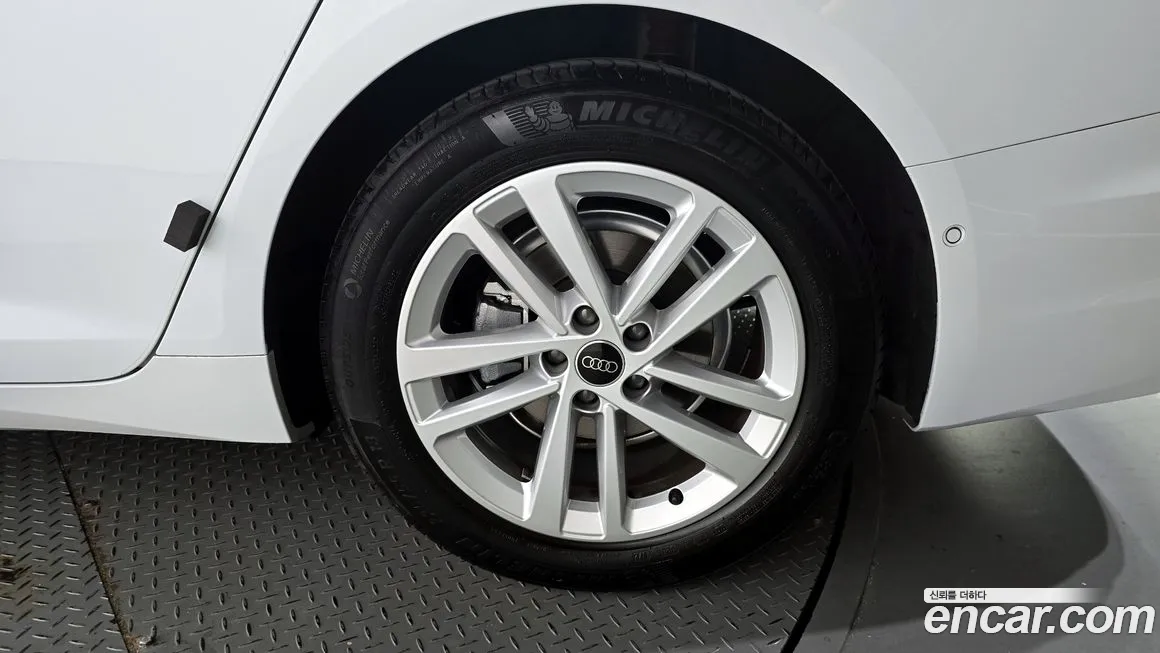 Audi A6 (C8) id 2017682 из Кореи 15