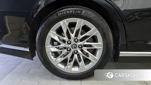 Lexus LS500 5th generation id 4363070 из Кореи 15