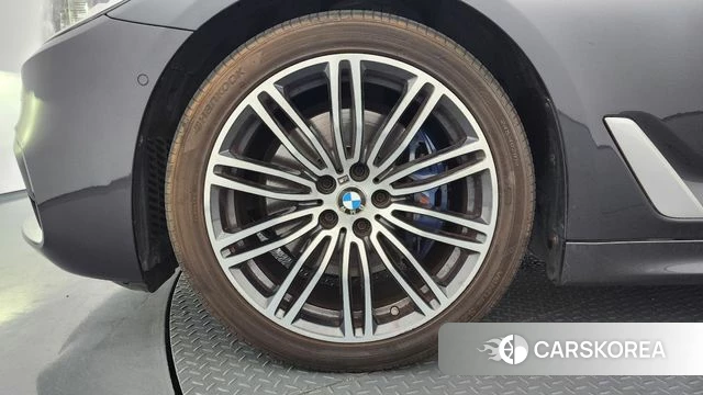 BMW 5 Series (G30) id 4712993 из Кореи 28