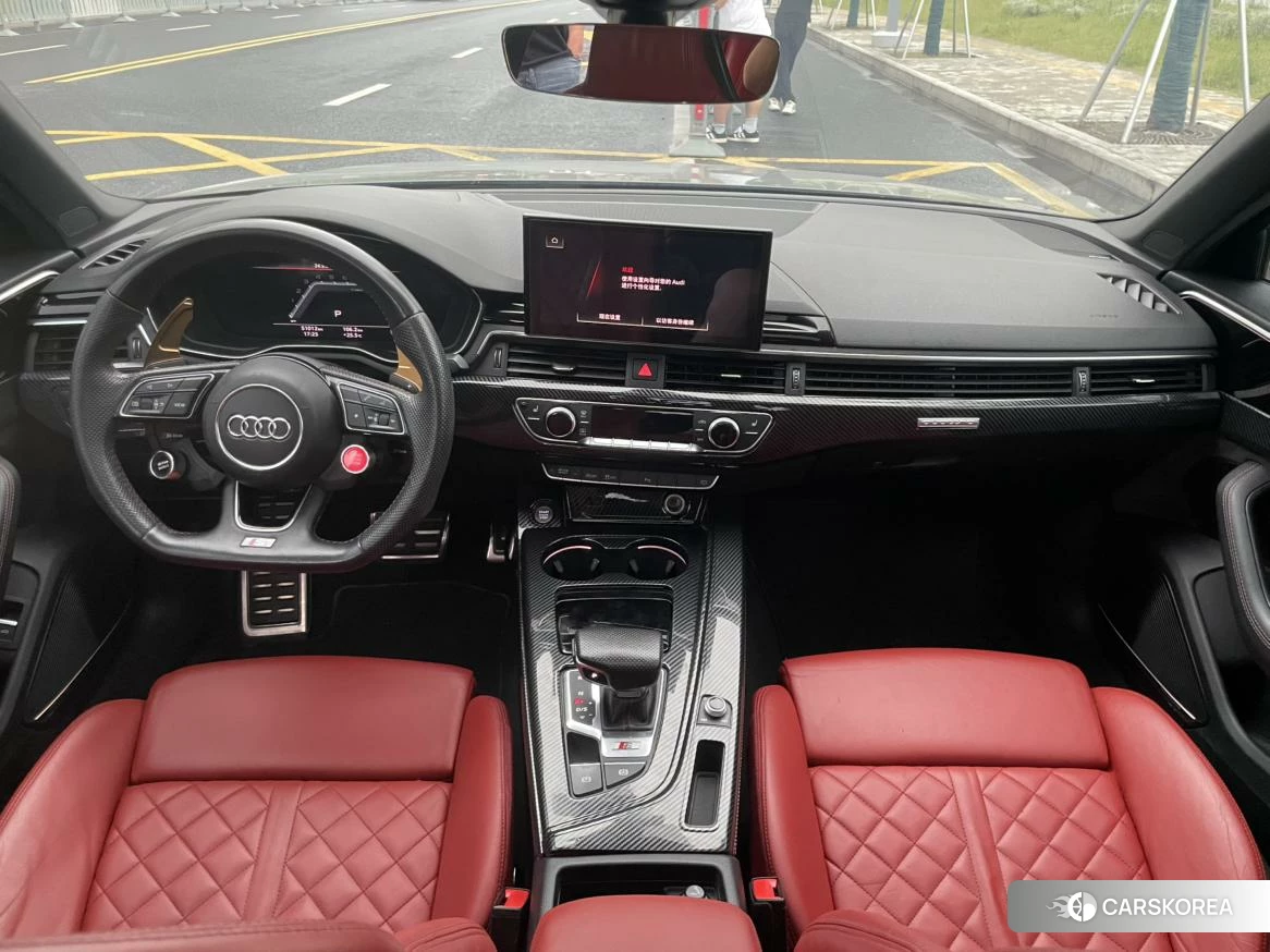 Audi S4 2020 Темно-серый из Китая, фото 5