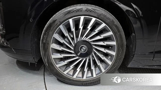 Hyundai Grandeur Hybrid (GN7) id 3610484 из Кореи 15