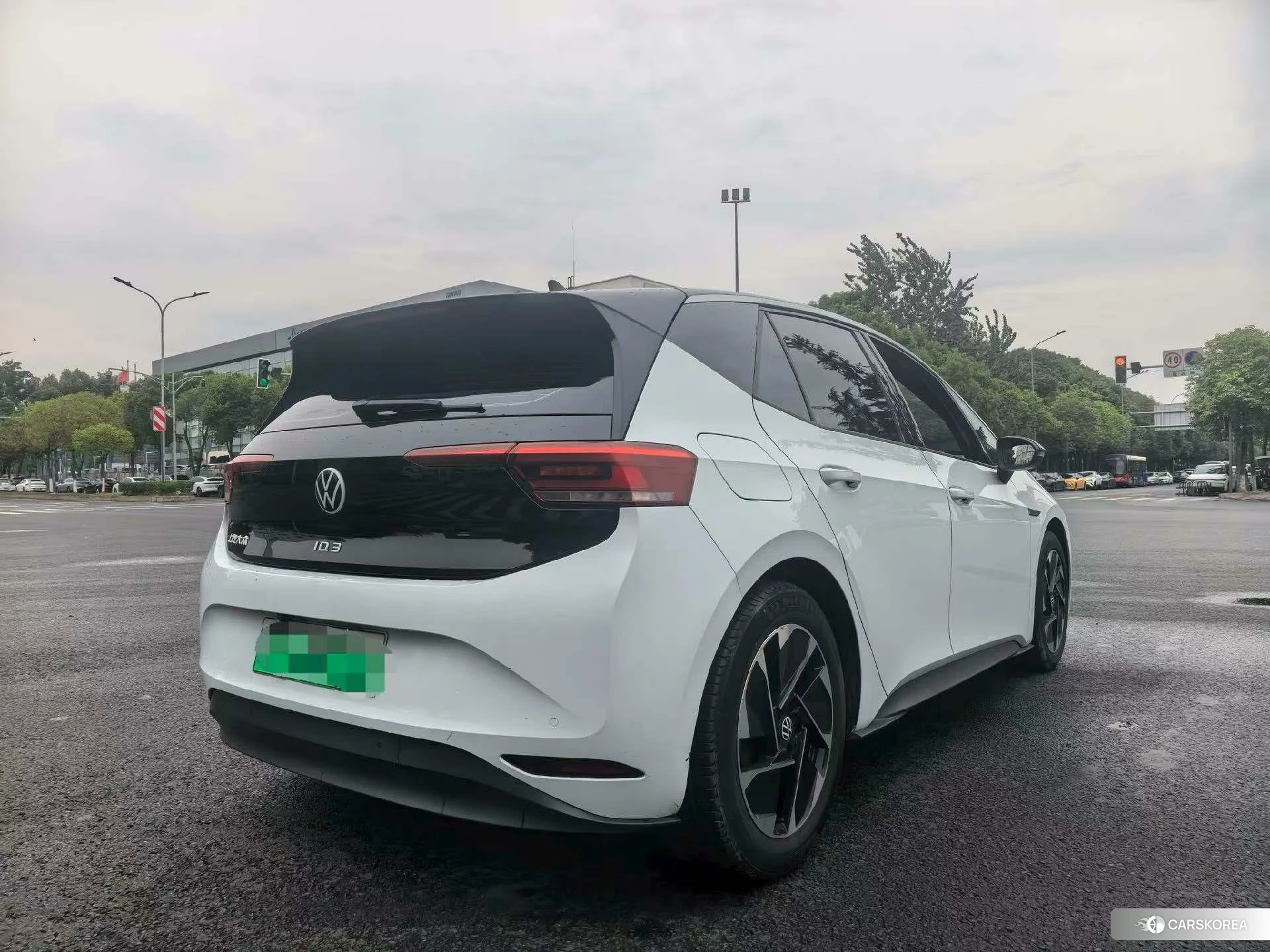 Volkswagen ID.3 2022 Белый из Китая, фото 5
