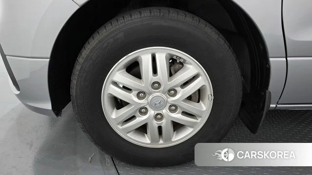 Hyundai The New Grand Starex id 4496188 из Кореи 26