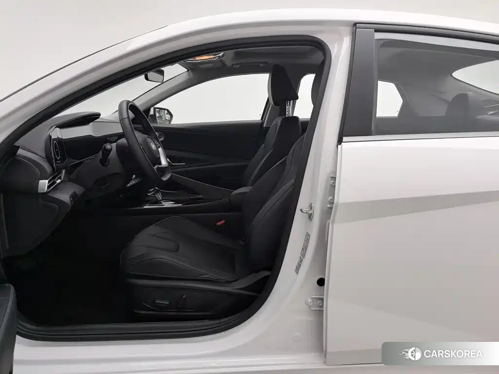 Hyundai Elantra id 4654587 из Китая 19