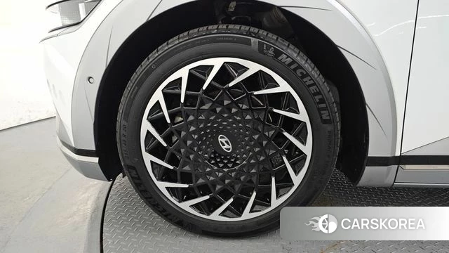 Hyundai Ionic 5 id 4592588 из Кореи 29