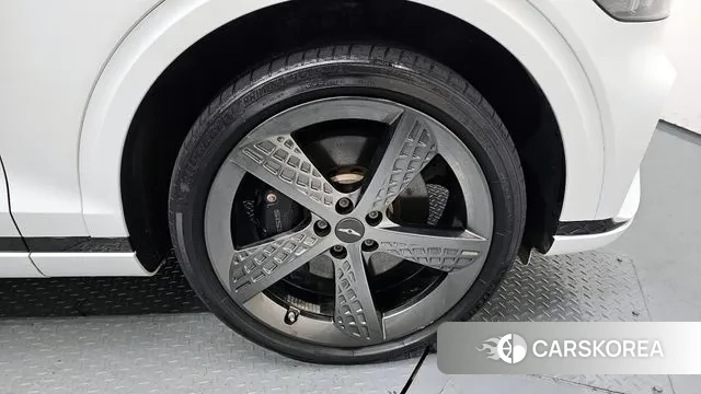 Genesis GV70 id 3488225 из Кореи 15