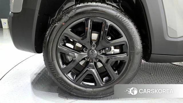 Jeep Renegade id 4178429 из Кореи 15