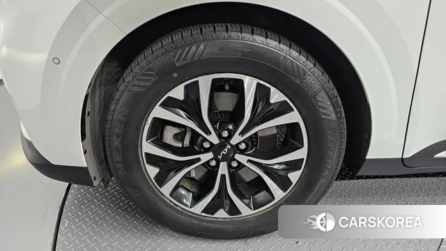Kia Carnival 4th generation id 4481472 из Кореи 29