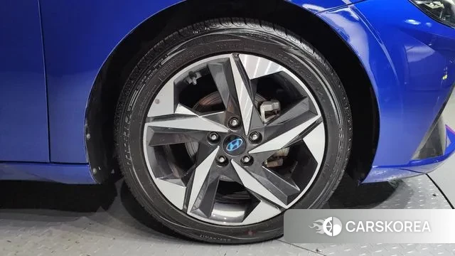 Hyundai Avante (CN7) id 2999874 из Кореи 15