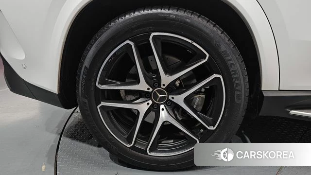 Mercedes-Benz GLE-Class W167 id 4284035 из Кореи 31