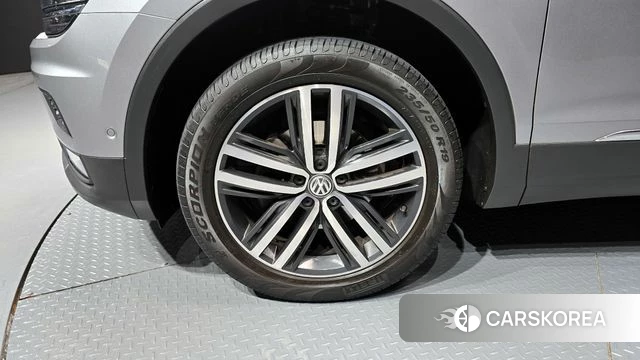 Volkswagen Tiguan Allspace id 4330997 из Кореи 33