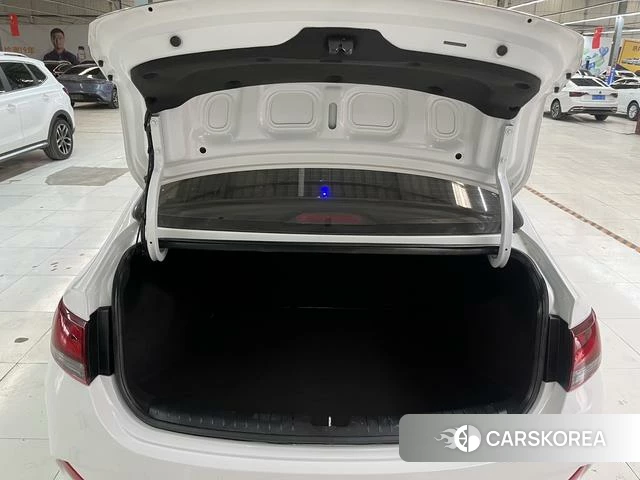 Hyundai Yuedong id 4272841 из Китая 13