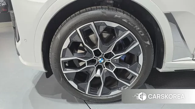 BMW X7 (G07) id 3619718 из Кореи 15