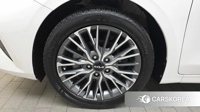 Kia The New K3 2nd generation id 3892251 из Кореи 15