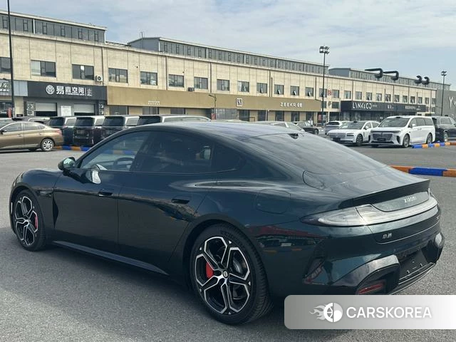 Xiaomi Car Xiaomi SU7 id 3920864 из Китая 11