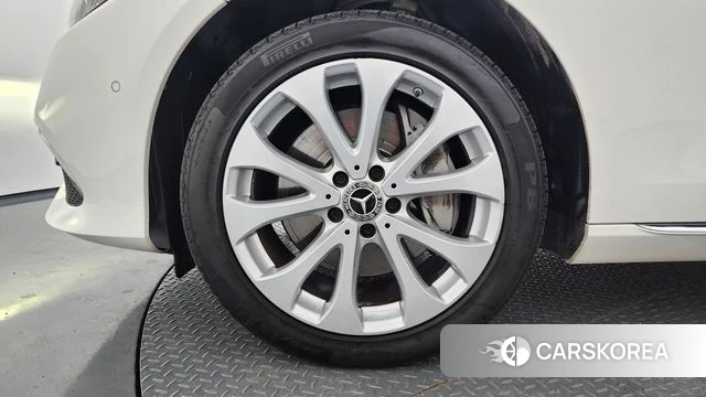 Mercedes-Benz E-Class W213 id 4551318 из Кореи 29