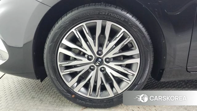 Kia K7 Premier id 4250786 из Кореи 31