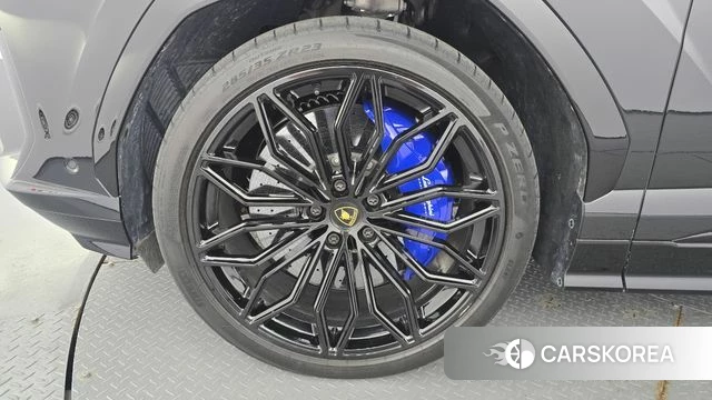 Lamborghini Urus id 4427175 из Кореи 28