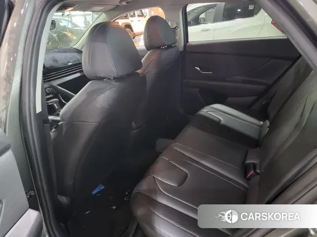 Hyundai Avante (CN7) id 3402223 из Кореи 8