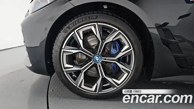 BMW i4 id 2953790 из Кореи 15