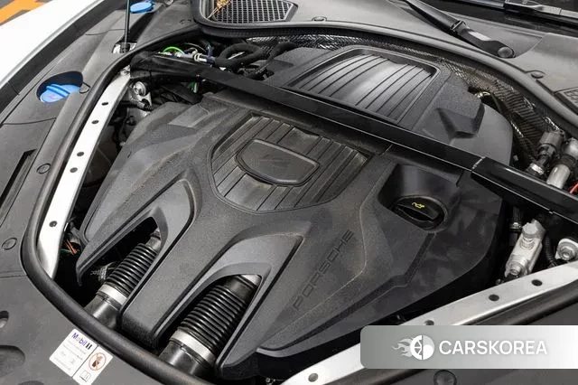 Porsche Panamera (971) 2023 Белый из Кореи, фото 6