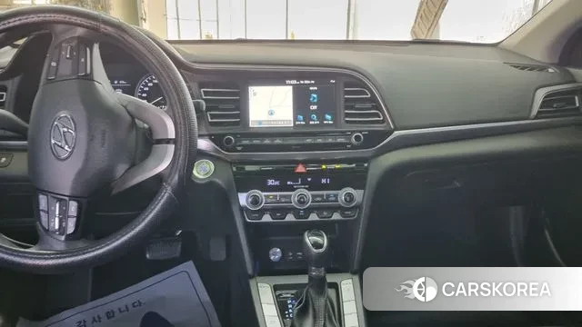 Hyundai The New Avante AD id 3612318 из Кореи 9