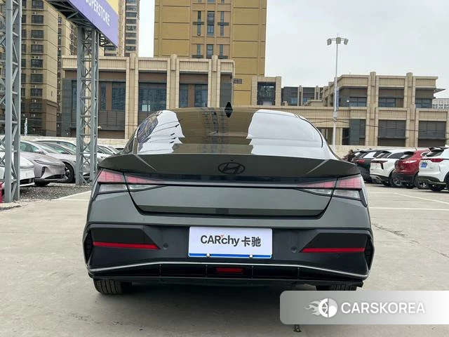 Hyundai Elantra id 4276063 из Китая 13