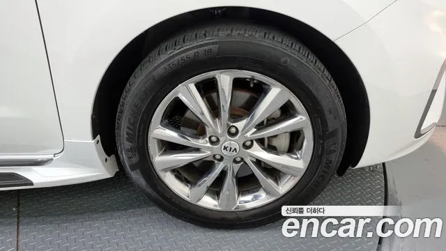 Kia The New Carnival id 2713094 из Кореи 15