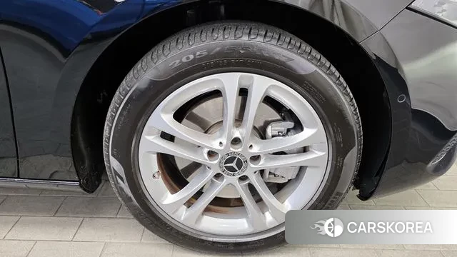 Mercedes-Benz A-Class W177 id 3750972 из Кореи 15