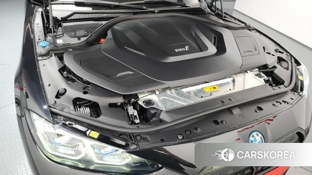 BMW i4 id 4337684 из Кореи 31
