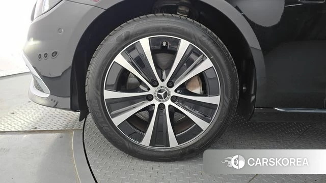Mercedes-Benz E-Class W213 id 4632177 из Кореи 26