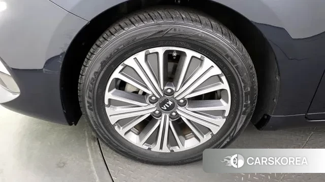 Kia K7 Premier Hybrid id 3350649 из Кореи 15
