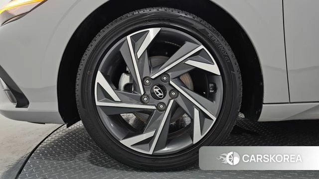 Hyundai The New Avante (CN7) id 4612900 из Кореи 31