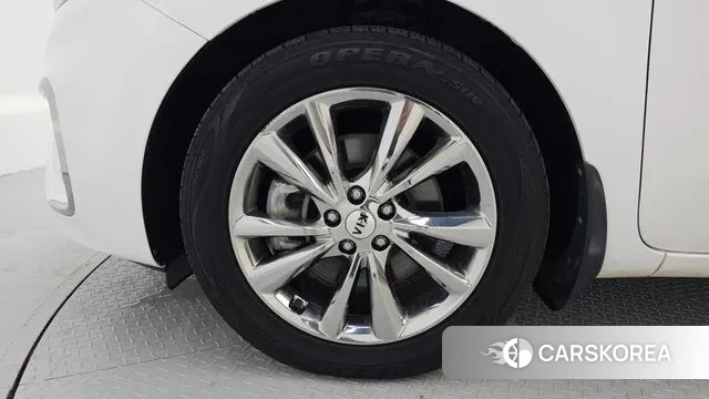 Kia The New Carnival id 3128540 из Кореи 15