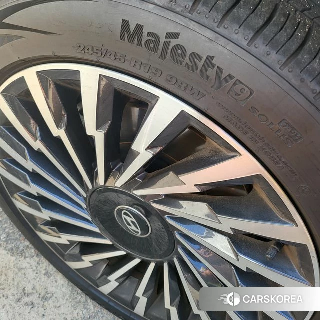 Hyundai Grandeur (GN7) id 4917057 из Кореи 12