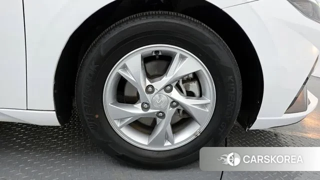 Hyundai Avante (CN7) id 3519008 из Кореи 15