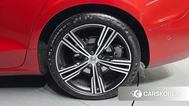 Volvo S60 3rd generation id 3422171 из Кореи 15