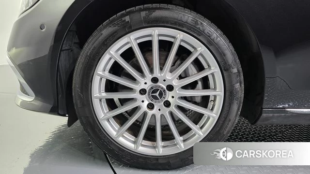 Mercedes-Benz E-Class W213 id 4549693 из Кореи 29
