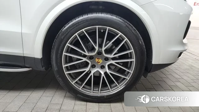 Porsche Cayenne (PO536) id 3017535 из Кореи 15