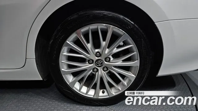 Toyota Camry (XV70) id 2917910 из Кореи 15