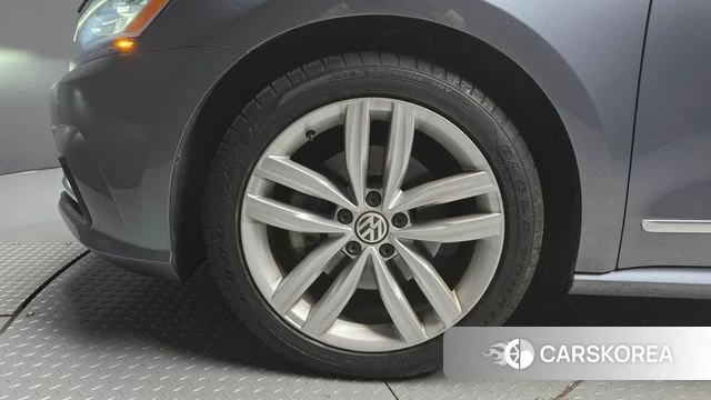 Volkswagen The New Passat id 4751269 из Кореи 15
