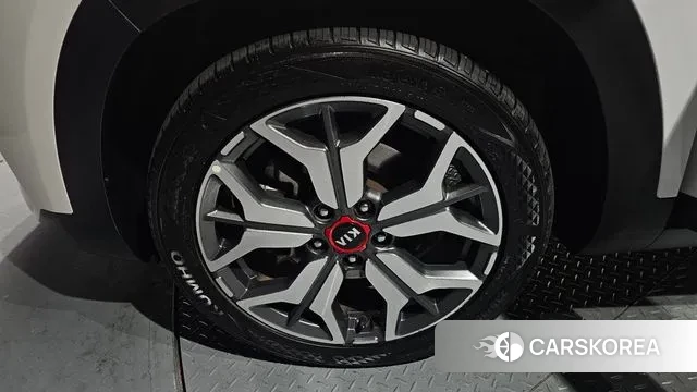 Kia Seltos id 3718283 из Кореи 15