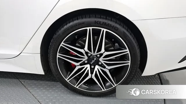 Kia Stinger id 3018952 из Кореи 15