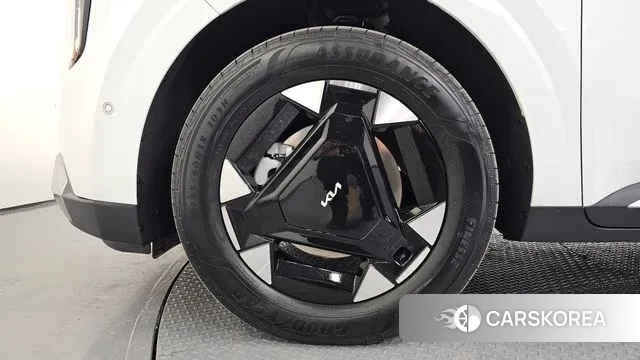 Kia The New Carnival 4th Generation id 3653990 из Кореи 15