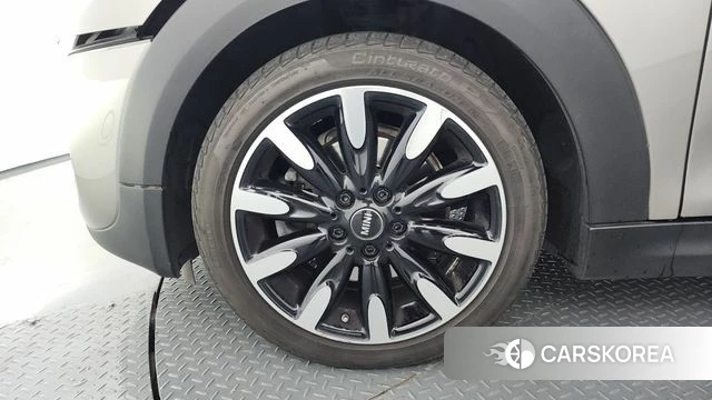 Mini Cooper S Convertible id 4417058 из Кореи 25